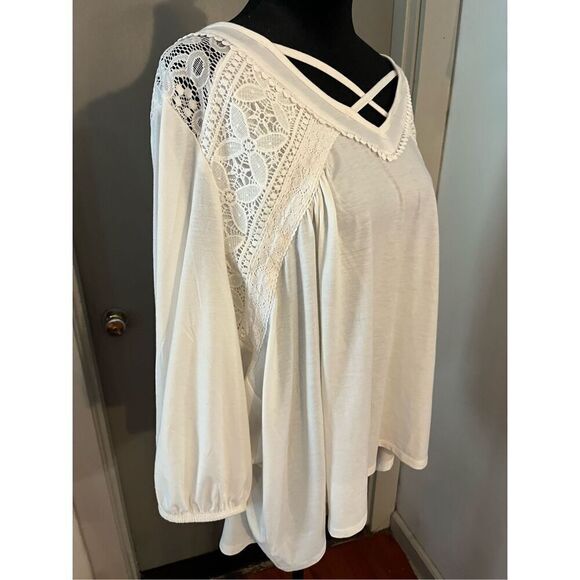 Absolutely Famous Off White Lace Detail Bohemian Top size 2X - Picture 1 of 8